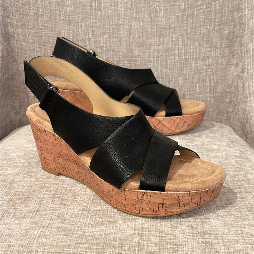 CL by Laundry Excellent - Black - Dream Girl Wedge Sandal 8 1/2 M